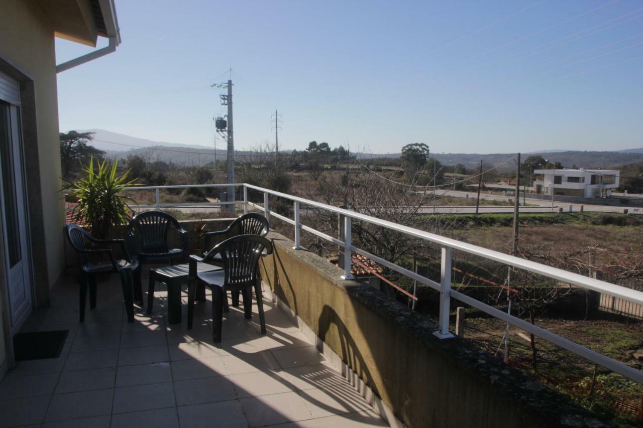 Quartos Em Vivenda Serra Da Estrela Celorico Da Beira Exterior foto